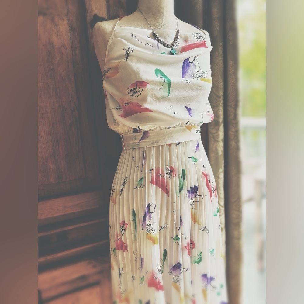 Vintage Halter Top Pleated Dress - Picture 6 of 8